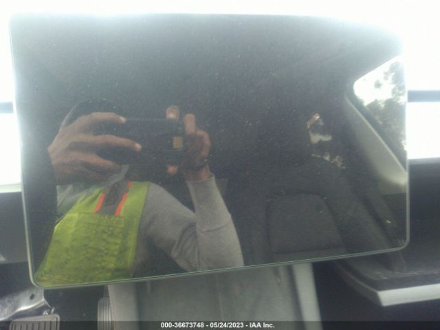 5YJYGDEE1MF269884 Tesla Model Y Long Range