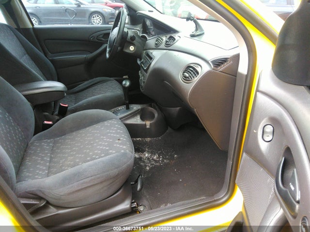 2001 FORD FOCUS SE VIN: 1FAFP34351W234151