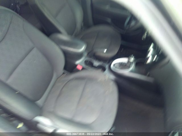KNDJN2A28E7037653 KIA Soul Base