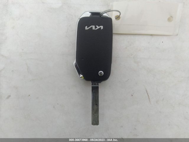 3KPF24AD9PE571128 KIA Forte Lxs