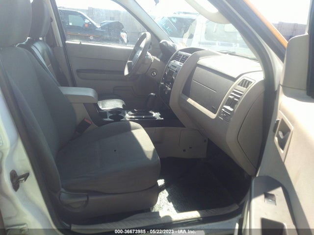 2012 FORD ESCAPE XLS VIN: 1FMCU0C70CKC47744