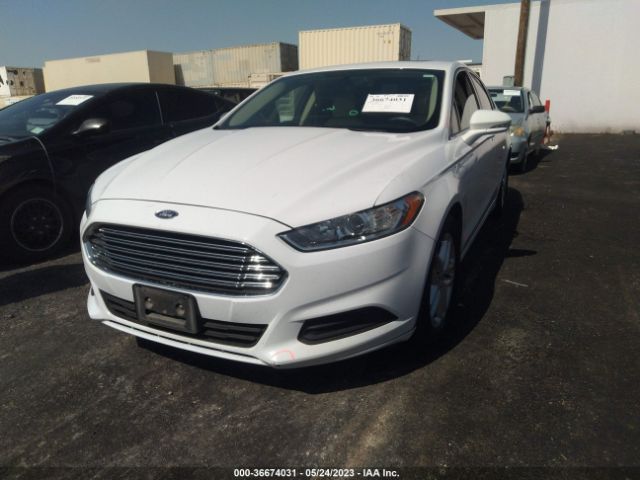 1FA6P0HD4F5130040 Ford FUSION SE