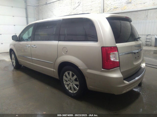 2C4RC1BG9GR121088 Chrysler Town & Country Touring
