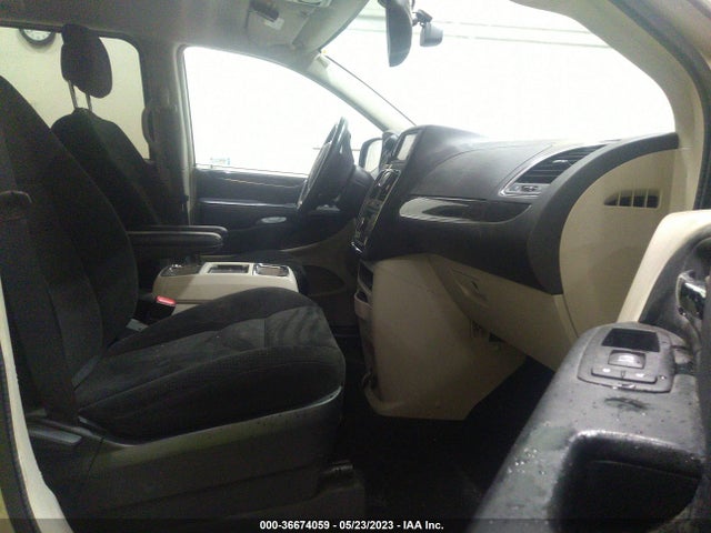 2C4RC1BG9GR121088 Chrysler Town & Country Touring