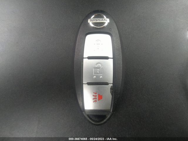 3N1CP5BV8LL498196 Nissan KICKS S