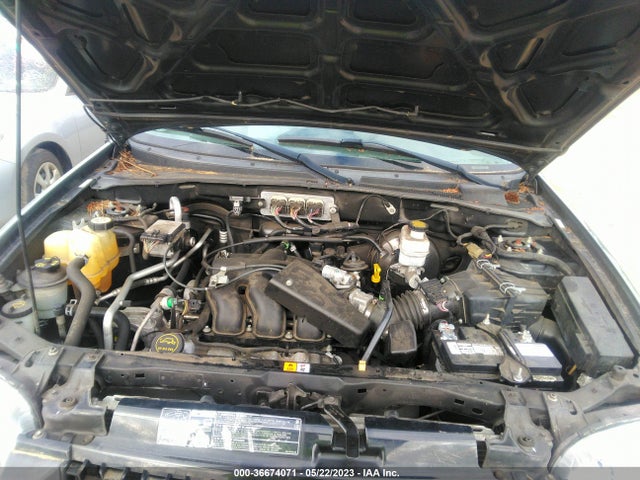 2007 FORD ESCAPE XLT VIN: 1FMCU93187KB35635