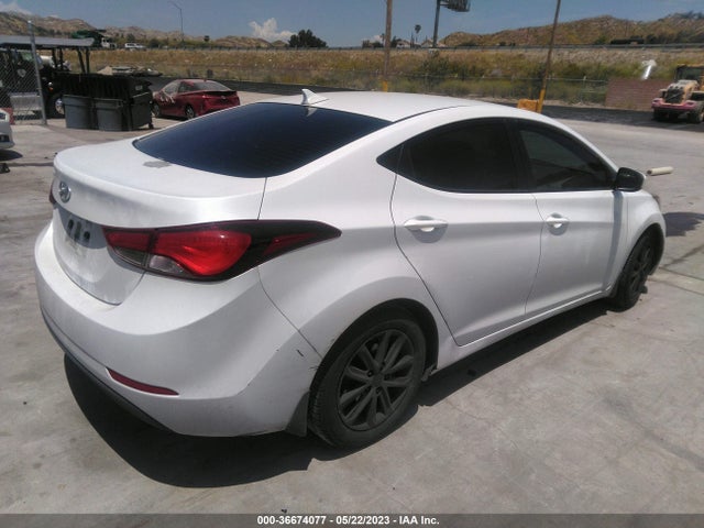 Hyundai ELANTRA SE 2015 5NPDH4AE9FH622698 Image 4