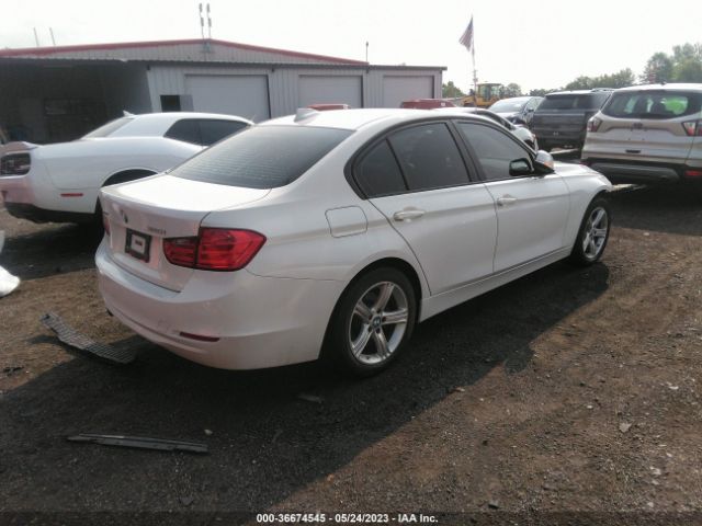 WBA3C3C50EP660578 BMW 3 Series 320i Xdrive