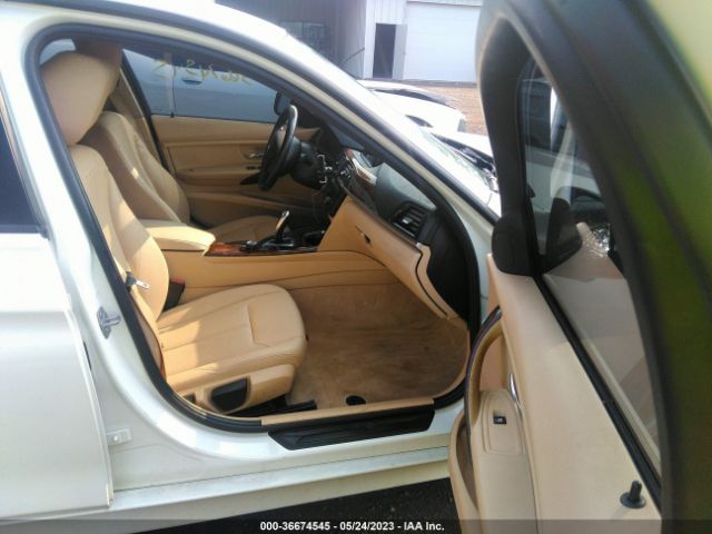 WBA3C3C50EP660578 BMW 3 Series 320i Xdrive