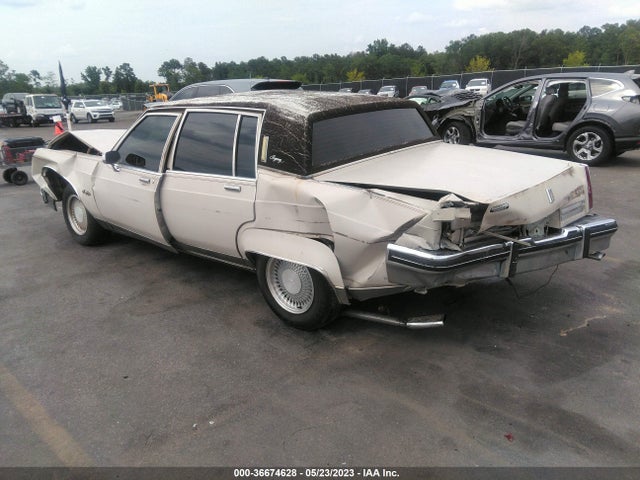 1983 OLDSMOBILE 98 REGENCY VIN: 1G3AX69Y6DM934450