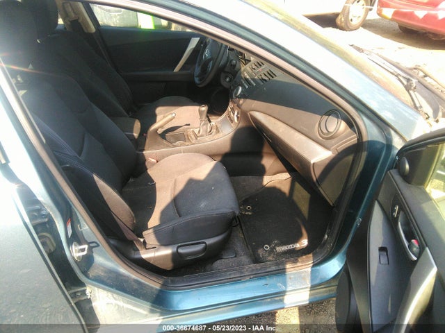 2010 MAZDA MAZDA3 S SPORT VIN: JM1BL1S53A1324828