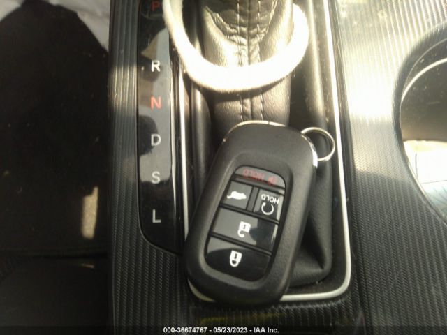 2022 HONDA CIVIC HATCHBACK 19XFL1H74NE009999 Photo 10