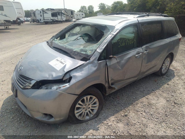 2017 TOYOTA SIENNA XLE AUTO ACCESS VIN: 5TDYZ3DC0HS886117