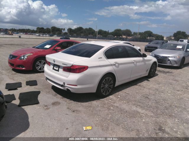 WBAJA9C58JG622932 BMW 5 Series 530e Iperformance