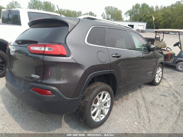 1C4PJLCB5FW771375 Jeep Cherokee Latitude