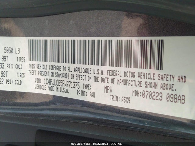1C4PJLCB5FW771375 Jeep Cherokee Latitude