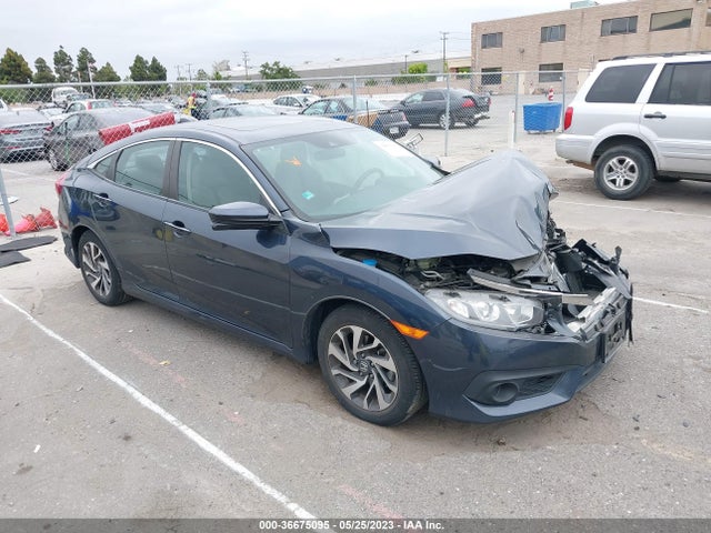2017 19XFC2F81HE216291 main image