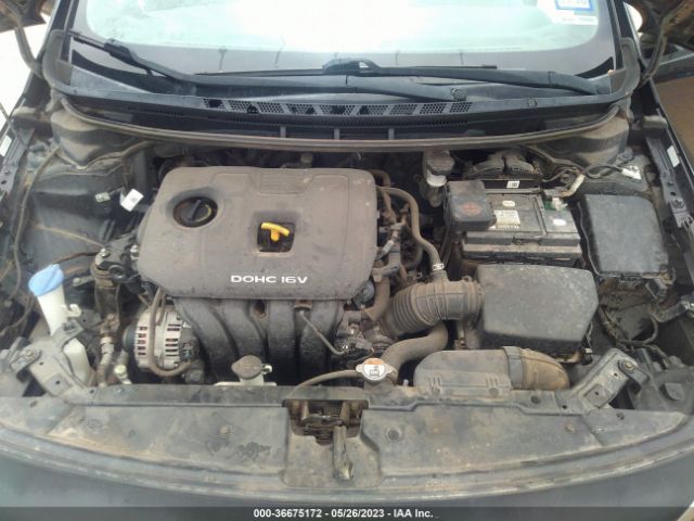 3KPFK4A70JE200277 KIA FORTE LX