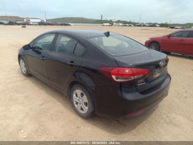 3KPFK4A70JE200277 KIA FORTE LX