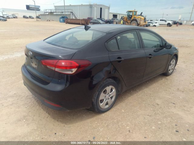 3KPFK4A70JE200277 KIA FORTE LX