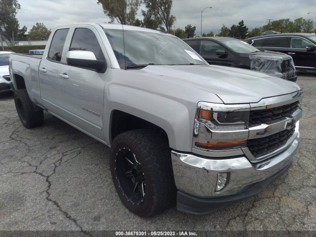 Chevrolet Silverado 1500 Lt 2018 2GCRCREC8J1102688 Image 1