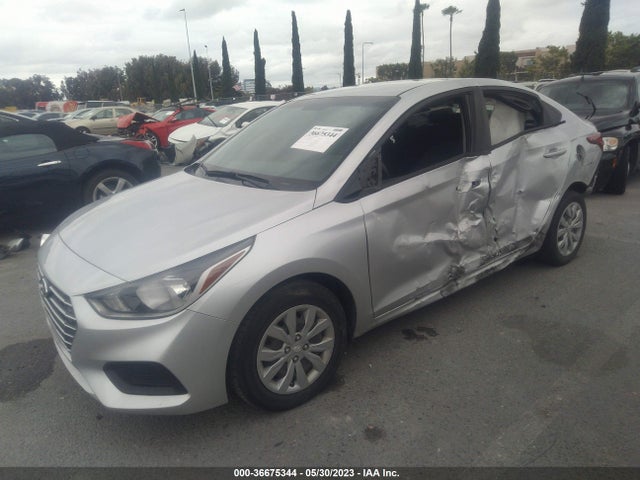 Hyundai ACCENT SE 2019 3KPC24A35KE059529 Image 2