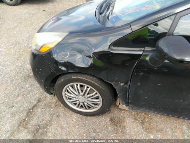 KNADM4A38E6323901 KIA RIO LX