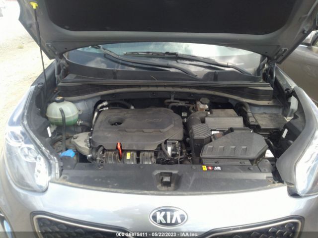 KNDPMCAC6H7129957 KIA Sportage Lx