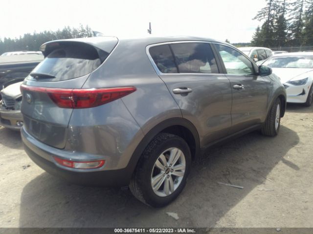 KNDPMCAC6H7129957 KIA Sportage Lx