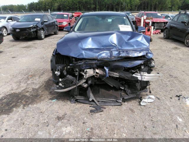 WBA8E1G32HNU16329 BMW 3 Series 320i