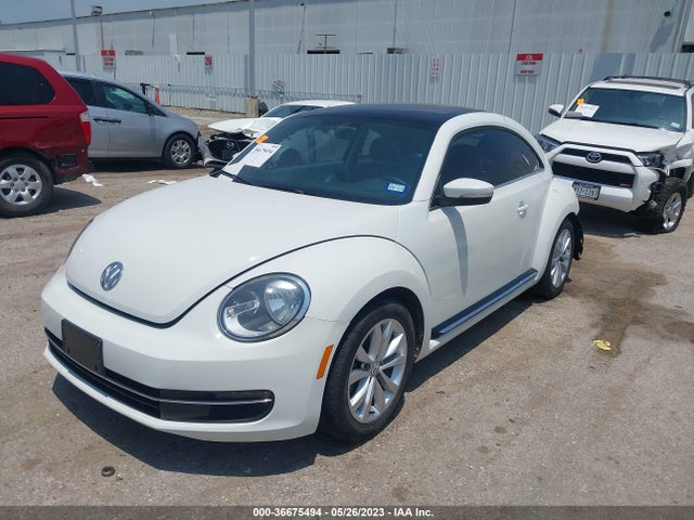 3VWJA7AT0FM631143 Volkswagen Beetle Coupe 2.0l Tdi W/sun/sound/nav