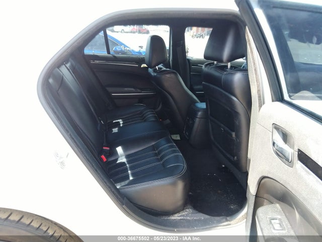 Chrysler 300 300s 2019 2C3CCABG2KH537945 Image 8