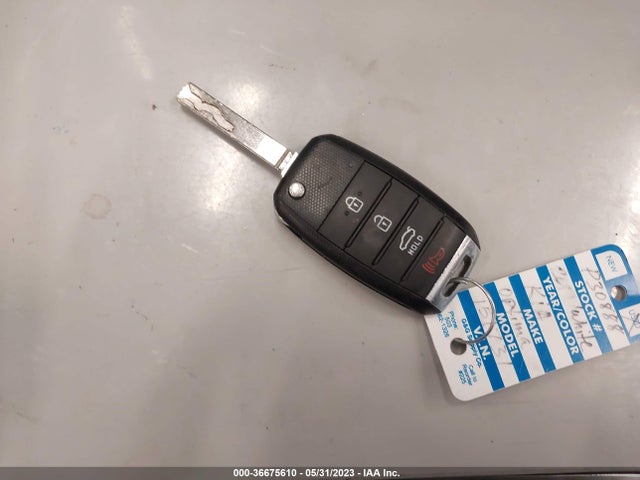 KIA Optima Lx 2017 5XXGT4L36HG151731 Image 11