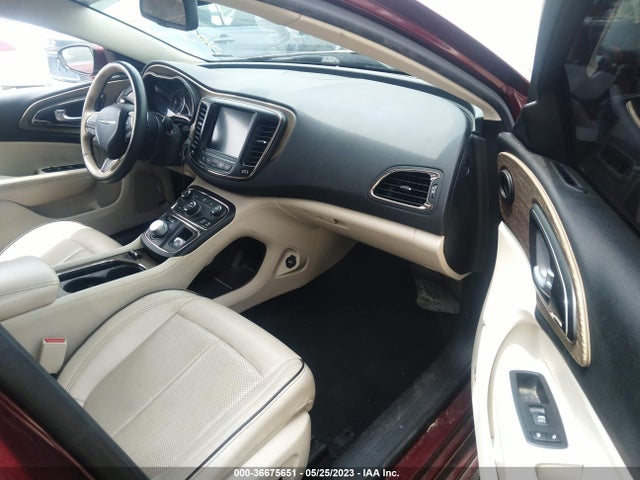 Chrysler 200 C 2016 1C3CCCCG9GN176948 Image 5