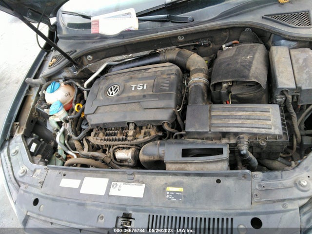 1VWAT7A32FC085327 Volkswagen Passat 1.8t Limited Edition