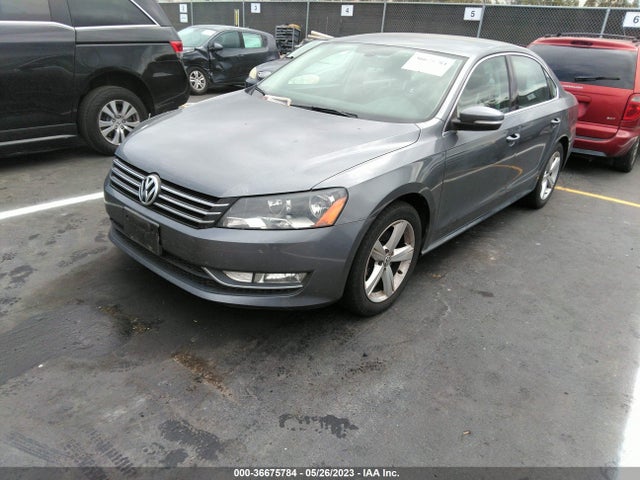 1VWAT7A32FC085327 Volkswagen Passat 1.8t Limited Edition