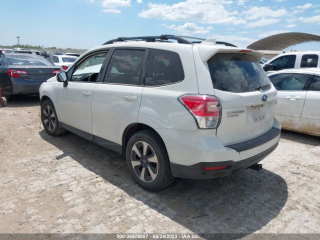 JF2SJAGC1HH428525 Subaru Forester Premium