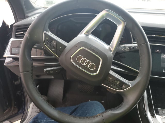 WA1LJAF76MD026390 Audi Q7 Premium Plus