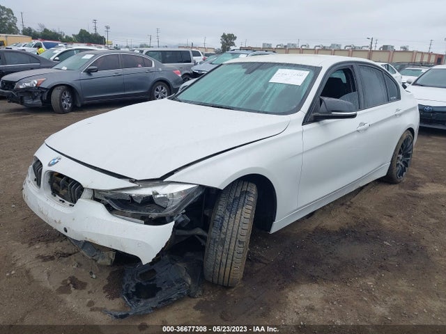 BMW 3 Series 330i 2017 WBA8B9G37HNU54291 Image 2