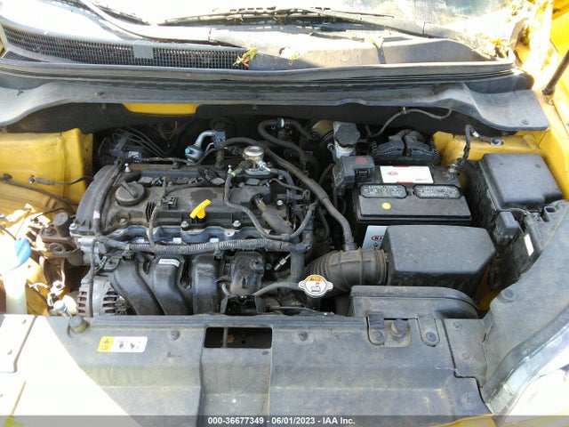 KIA SOUL + 2015 KNDJP3A5XF7142027 Image 10