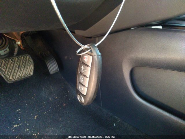 5N1DR2MM2HC658683 Nissan Pathfinder Sv
