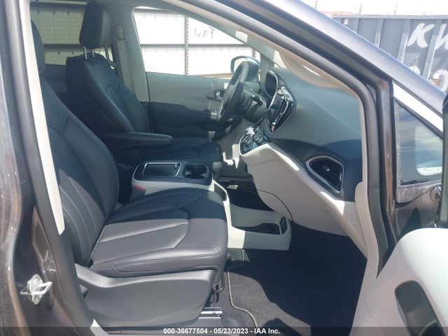 2C4RC1BG0PR550684 Chrysler Pacifica Touring L