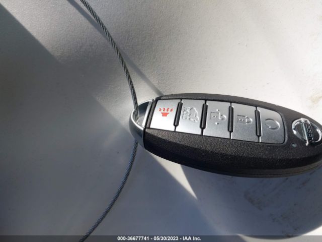 5N1BT3BA2NC713314 Nissan ROGUE SV