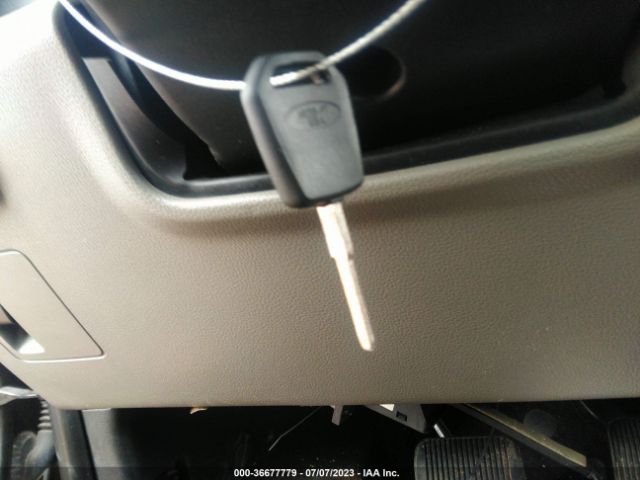 1FTMF1C85GKE71728 Ford F-150 Xl/xlt