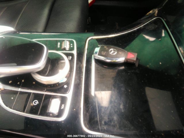 55SWF4KB6FU073039 Mercedes-Benz C-class C 300
