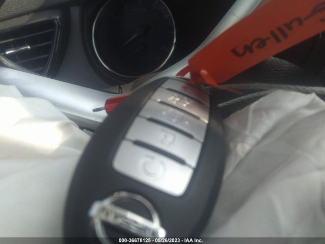 Nissan ROGUE SV 2017 KNMAT2MT1HP603067 Image 11