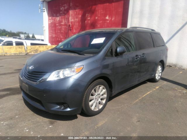 5TDJK3DC0FS108497 Toyota SIENNA LE