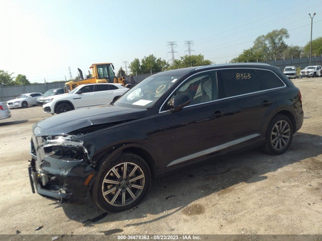 WA1LAAF71HD013455 Audi Q7 Premium Plus