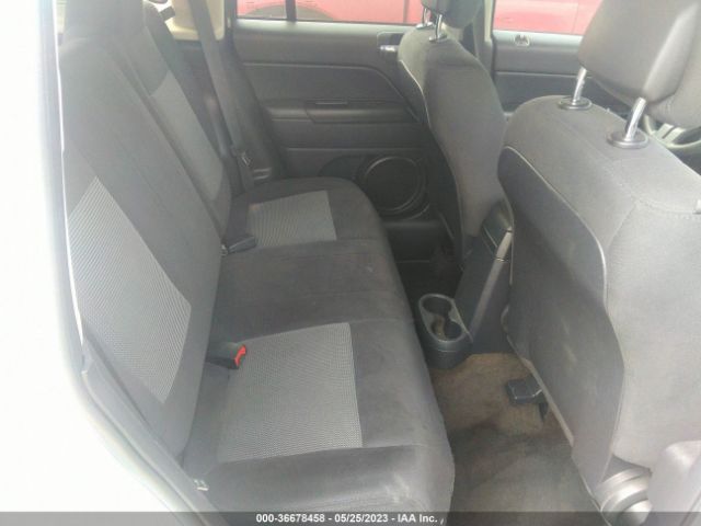1C4NJCBA9HD146752 Jeep Compass Sport