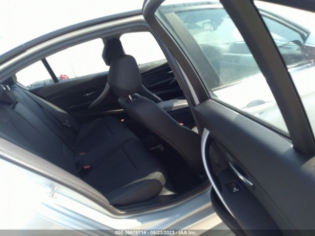 WBA8E5G37HNU44361 BMW 3 Series 320i Xdrive
